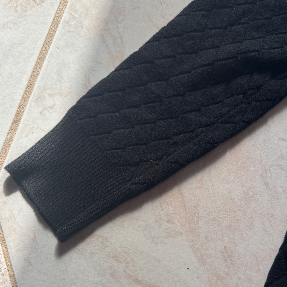 Black Quilted Knit Long-Sleeve Dress - Picture 2 of 5